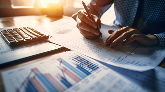 制定微牛证券的港股交易策略并非一蹴而就,需要长期学习 - Ultima Markets