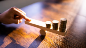 杠杆是什么意思?【2026新手指南】一文看懂投资杠杆好处、风险与计算方法